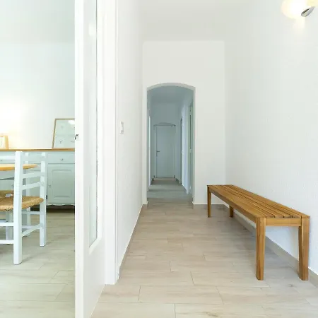 Luminoso Y Espacioso Con Gran Jardin Privado, A Solo 150m De La Playa - Es-228-136 Apartment *